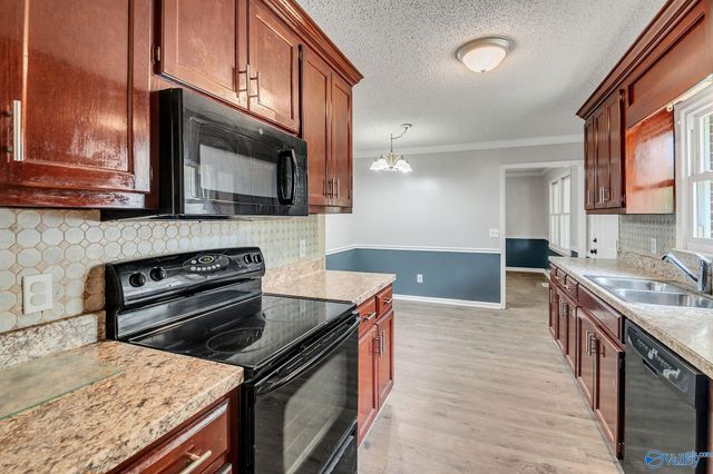 108 Colt Circle, Huntsville, AL 35811