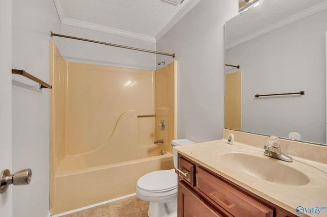 108 Colt Circle, Huntsville, AL 35811