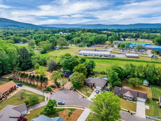 108 Colt Circle, Huntsville, AL 35811