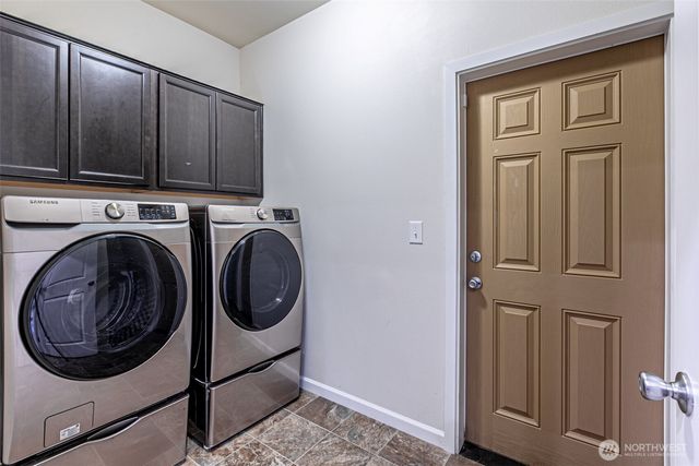 7004 Munn Lake SE, Tumwater, WA 98501
