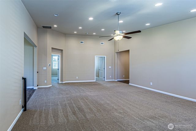 7004 Munn Lake SE, Tumwater, WA 98501