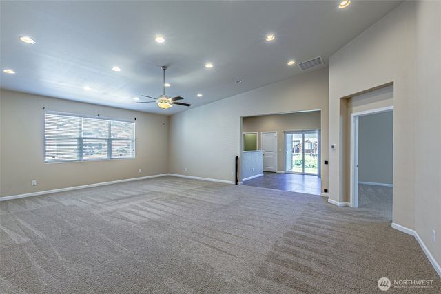 7004 Munn Lake SE, Tumwater, WA 98501