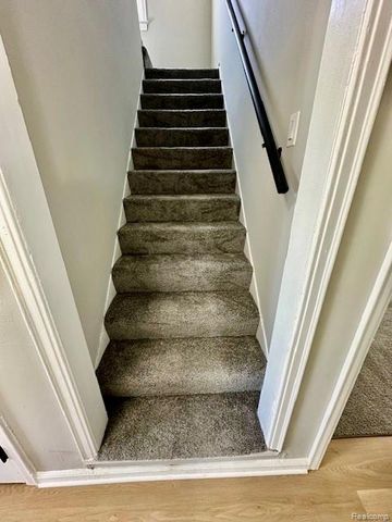 18706 Woodside Street, Harper Woods, MI 48225