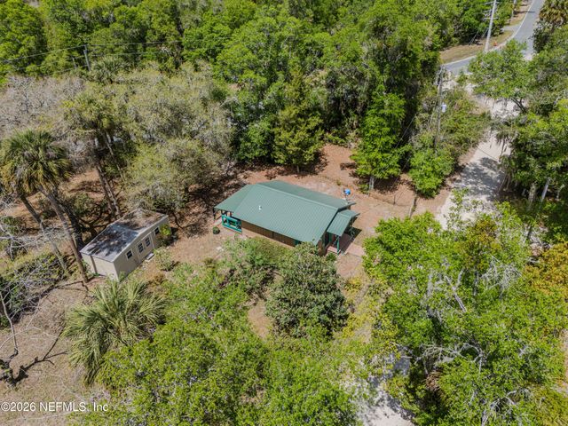 309 KEUKA LAKE Trail, Interlachen, FL 32148