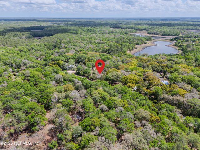 309 KEUKA LAKE Trail, Interlachen, FL 32148
