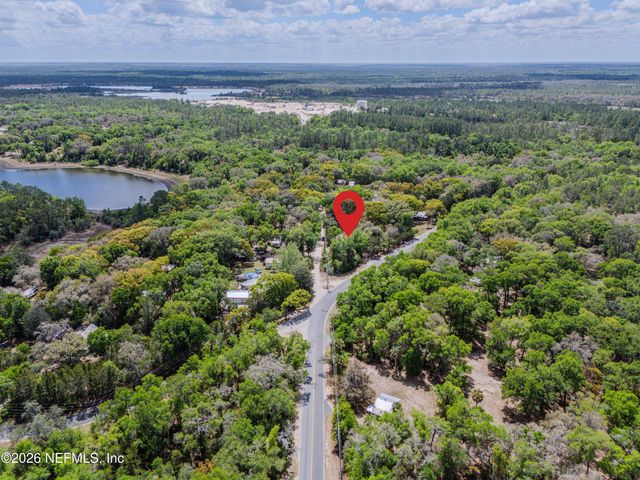 309 KEUKA LAKE Trail, Interlachen, FL 32148