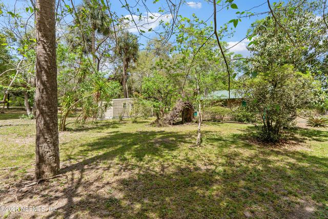 309 KEUKA LAKE Trail, Interlachen, FL 32148