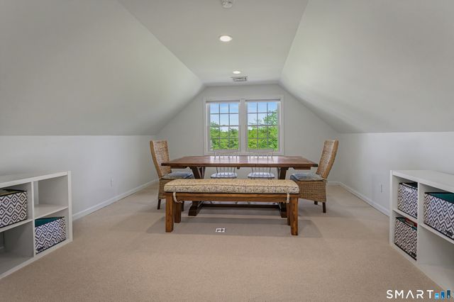21 Branchville Road, Ridgefield, CT 06877