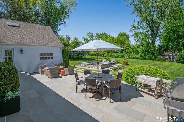 21 Branchville Road, Ridgefield, CT 06877