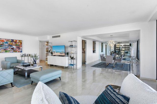 108 Lakeshore Drive 640, North Palm Beach, FL 33408