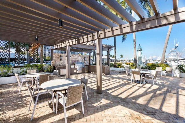 108 Lakeshore Drive 640, North Palm Beach, FL 33408