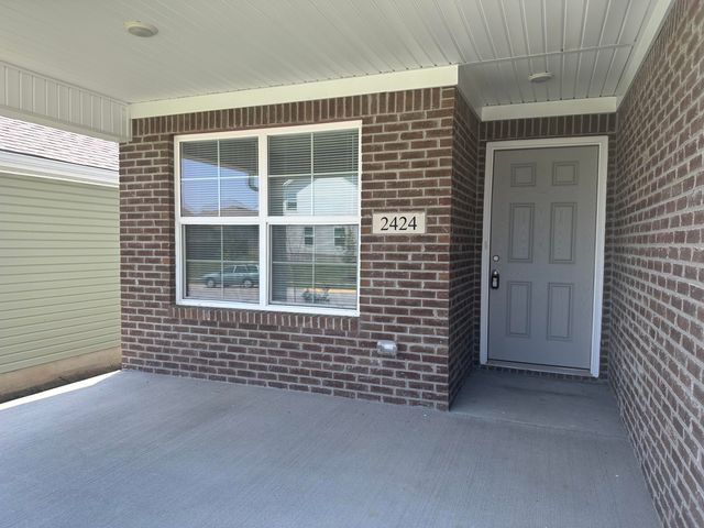 2424 Feathersound Way, Lexington, KY 40511