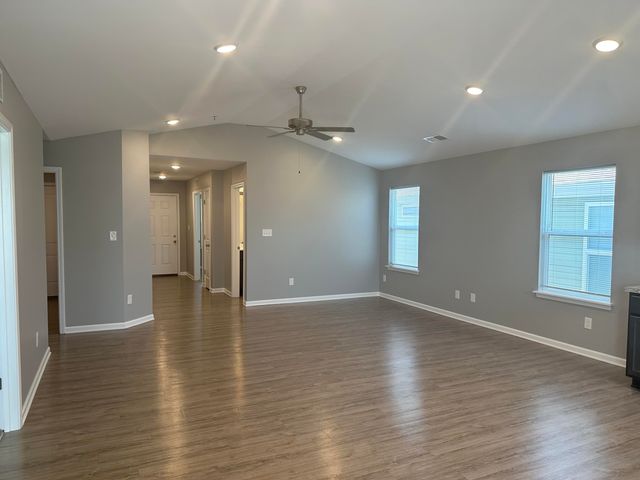 2424 Feathersound Way, Lexington, KY 40511