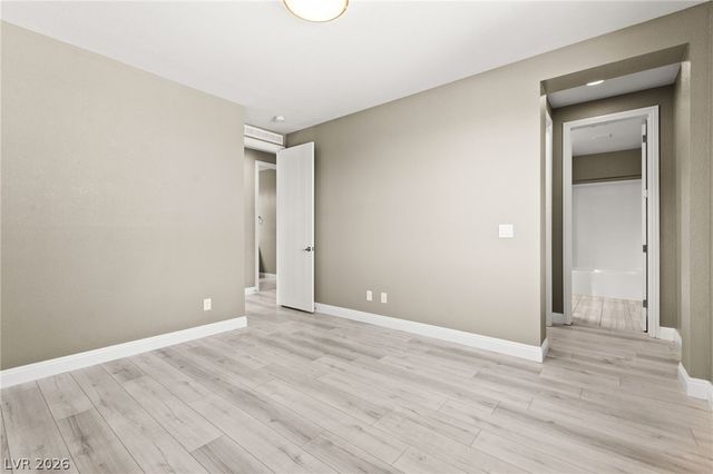 10314 Apache Blue Avenue, Las Vegas, NV 89135