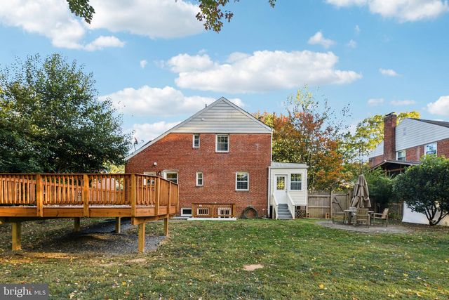 4012 BEECHWOOD RD, University Park, MD 20782