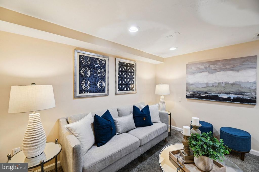 Image 28 of property listing at 4012 BEECHWOOD RD, University Park, MD 20782