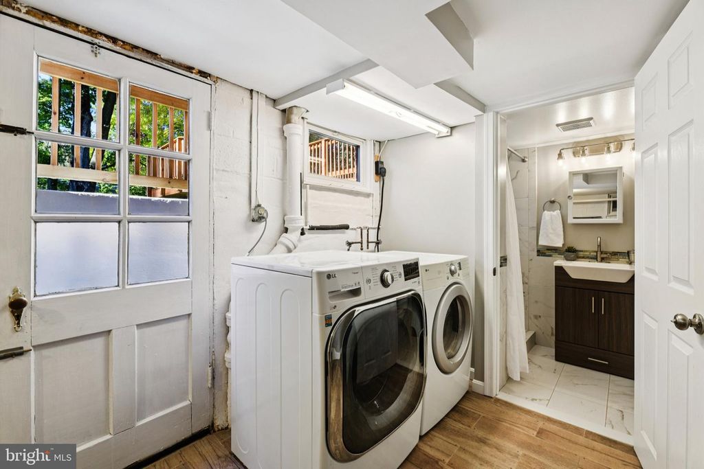 Image 35 of property listing at 4012 BEECHWOOD RD, University Park, MD 20782