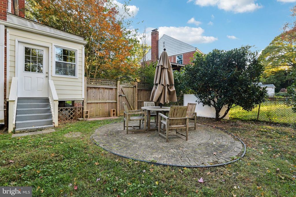 Image 47 of property listing at 4012 BEECHWOOD RD, University Park, MD 20782