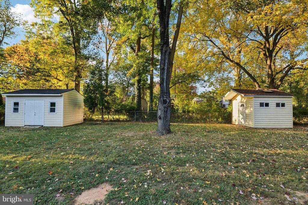 Image 48 of property listing at 4012 BEECHWOOD RD, University Park, MD 20782