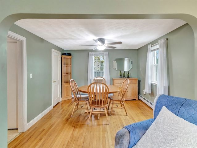 5 G Street, Hull, MA 02045