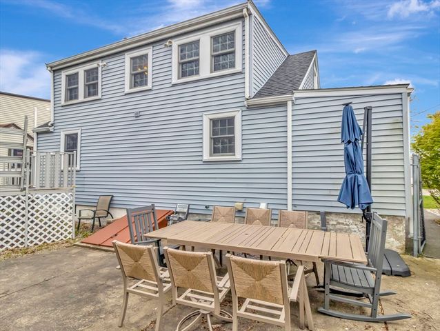 5 G Street, Hull, MA 02045