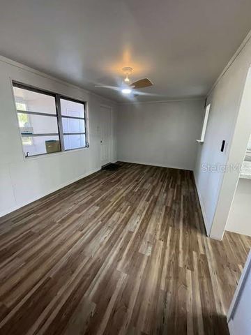 215 W VALENCIA STREET, Lakeland, FL 33805