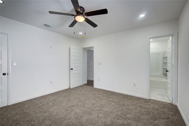 1422 W Austin Street, Paris, TX 75460