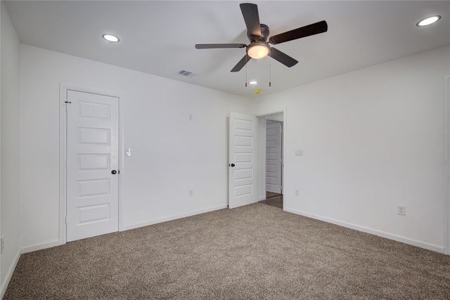 1422 W Austin Street, Paris, TX 75460