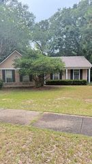 3512 Arrington Drive, Mobile, AL 36693
