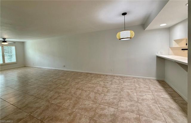 4001 Ice Castle WAY 1, Naples, FL 34112