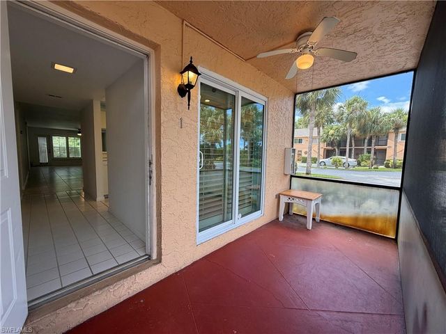 4001 Ice Castle WAY 1, Naples, FL 34112