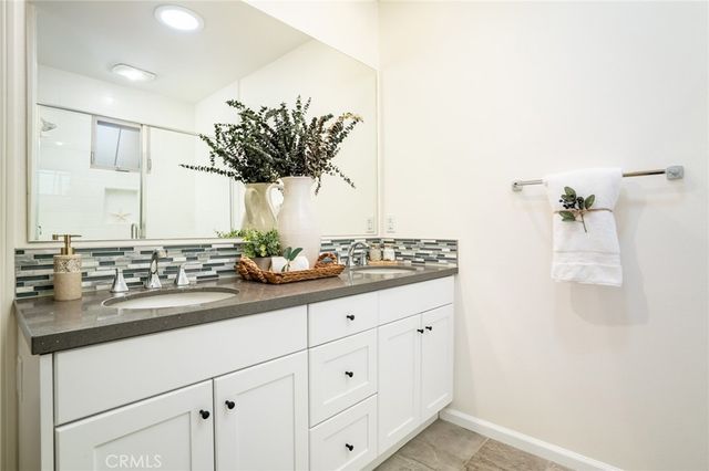 106 Nature Walk, Irvine, CA 92618