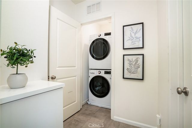106 Nature Walk, Irvine, CA 92618