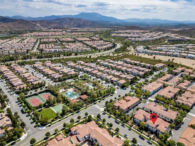 106 Nature Walk, Irvine, CA 92618