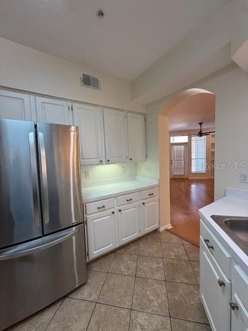 2212 BAY CLUB CIRCLE 2212, Tampa, FL 33607