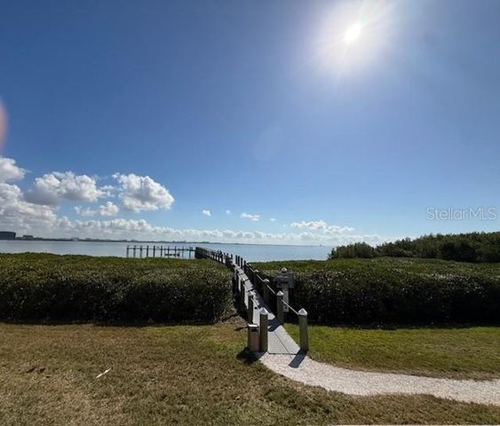 2212 BAY CLUB CIRCLE 2212, Tampa, FL 33607