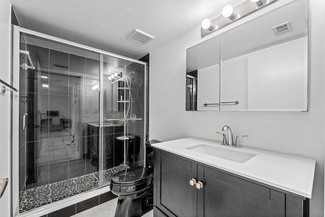 6614 Villa Sonrisa Drive 123, Boca Raton, FL 33433