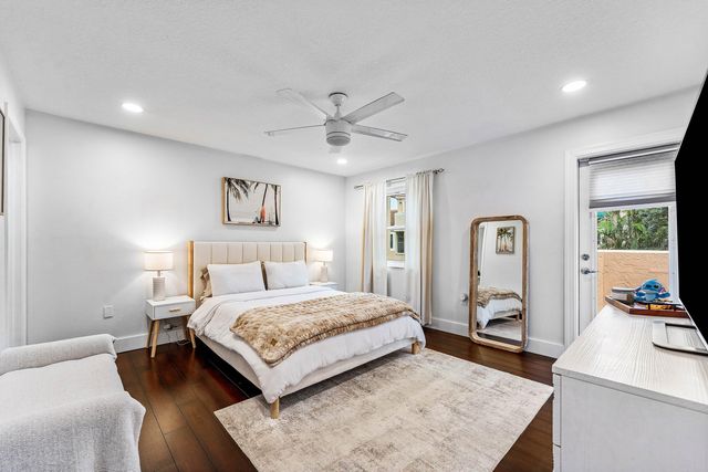 6614 Villa Sonrisa Drive 123, Boca Raton, FL 33433