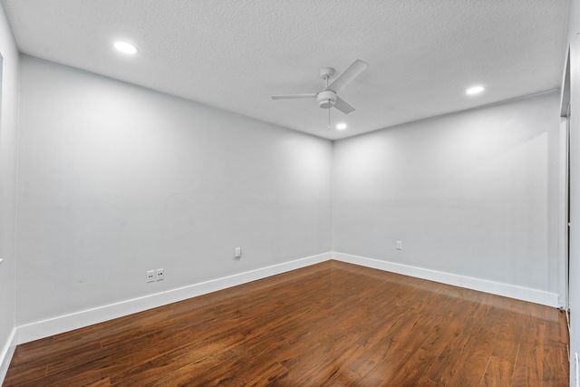 6614 Villa Sonrisa Drive 123, Boca Raton, FL 33433