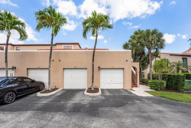6614 Villa Sonrisa Drive 123, Boca Raton, FL 33433