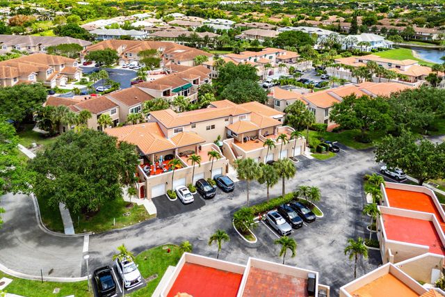 6614 Villa Sonrisa Drive 123, Boca Raton, FL 33433