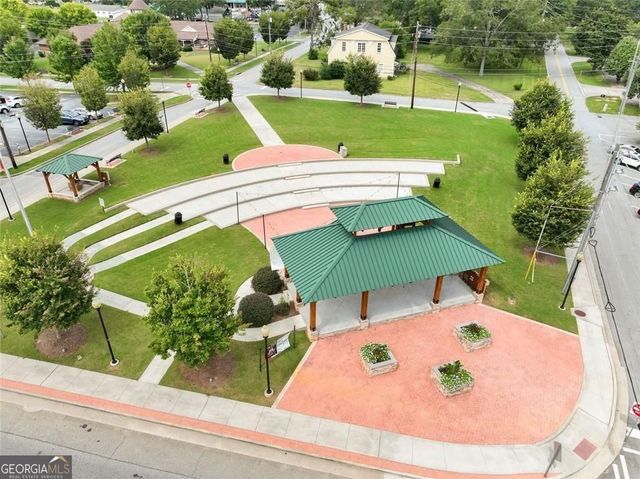 86 Alameda Street 122, Loganville, GA 30052