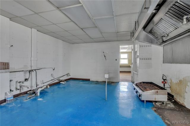 672 Kenmore Avenue, Buffalo, NY 14216