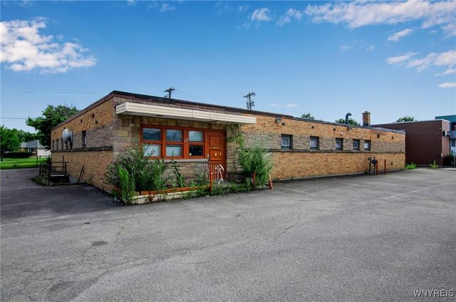 672 Kenmore Avenue, Buffalo, NY 14216