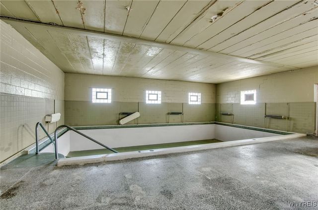 672 Kenmore Avenue, Buffalo, NY 14216