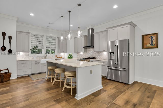 2 Oldfield Village Rd, Bluffton, SC 29909