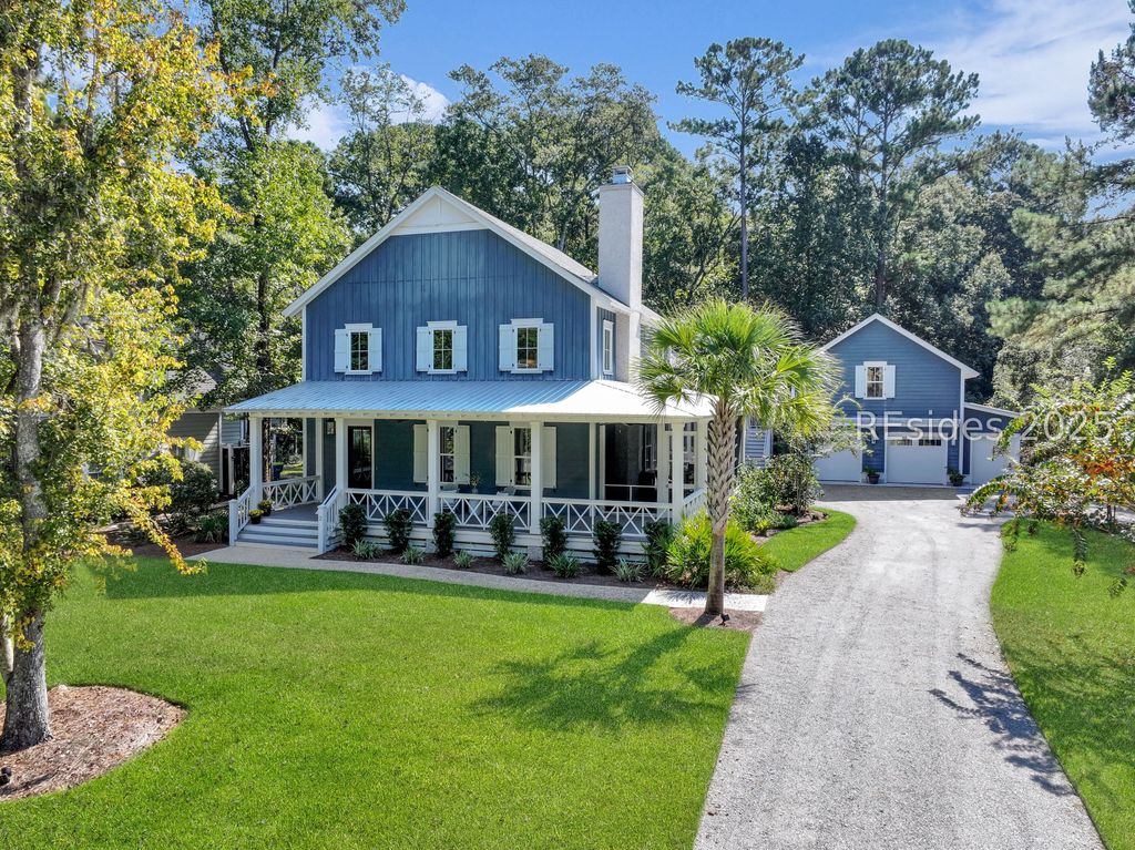 2 Oldfield Village Rd, Bluffton, SC 29909
