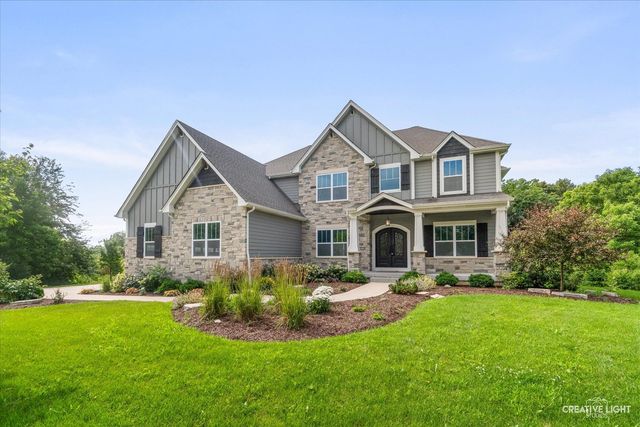 7206 Fitkins Drive, Oswego, IL 60543