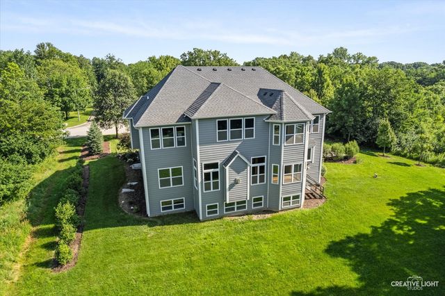 7206 Fitkins Drive, Oswego, IL 60543
