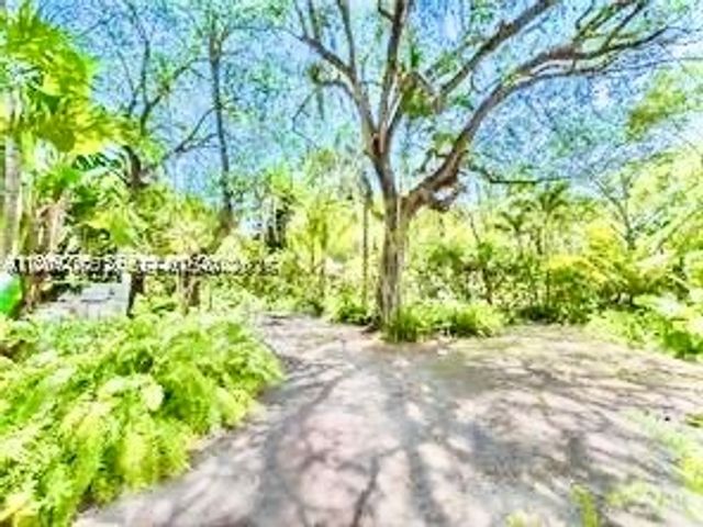 400 NE 86th St 400, El Portal, FL 33138